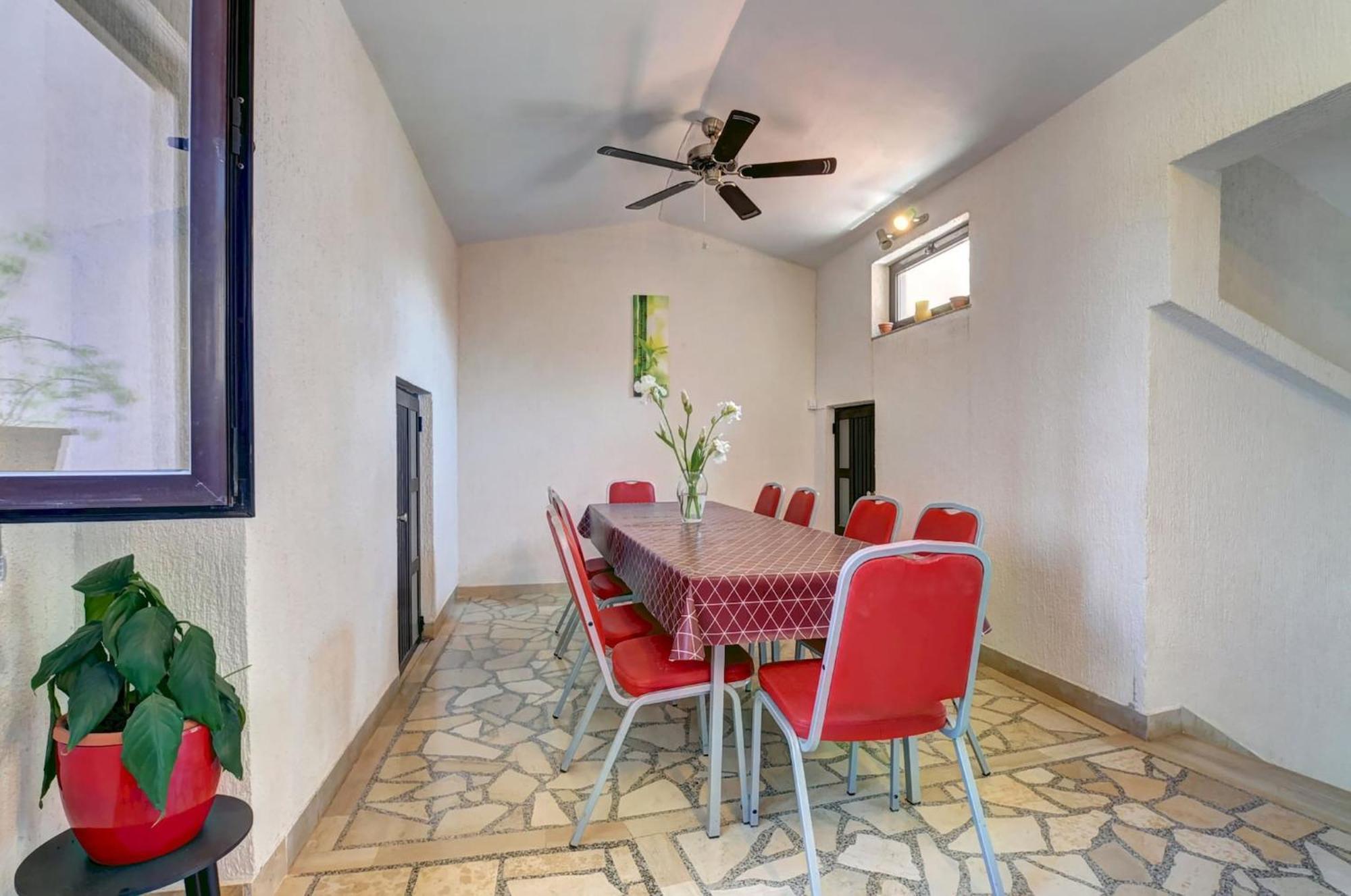 Lovely Apartments In Valbandon Fazana Bagian luar foto