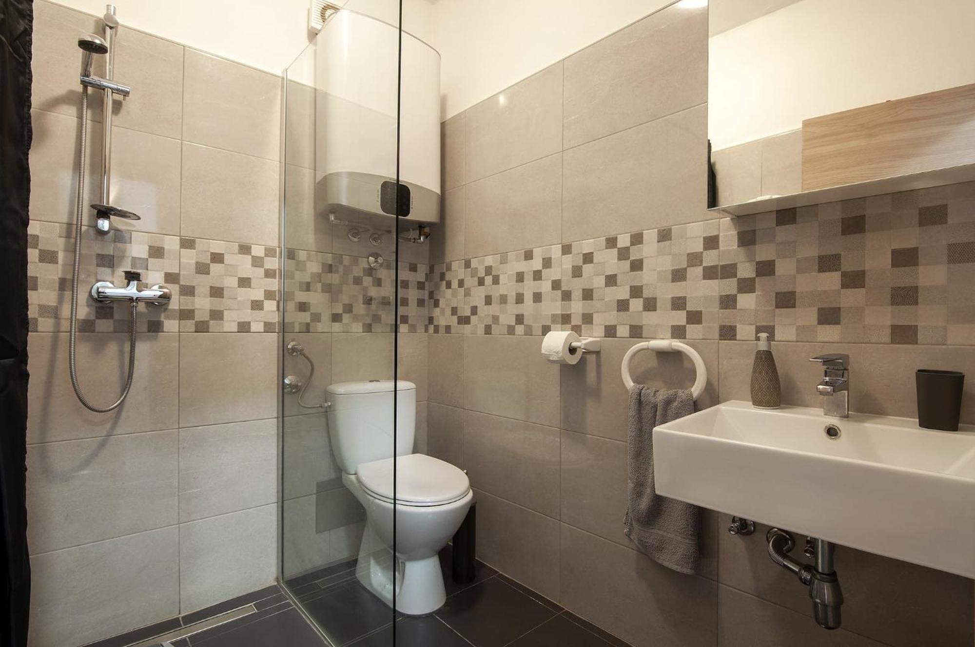 Lovely Apartments In Valbandon Fazana Bagian luar foto